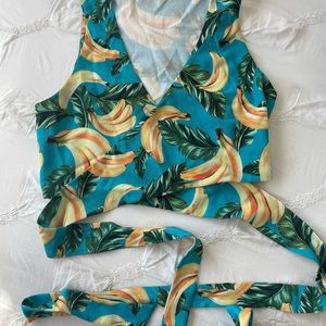 Banana crop tie top!